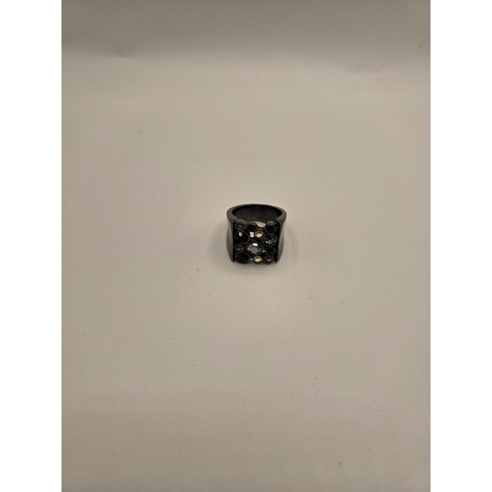 Guess Gunmetal Tone Crystal Cluster Wide Band Statement Ring Size 6